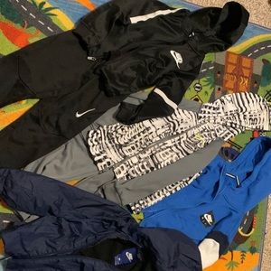 Nike outfits boys size 4t